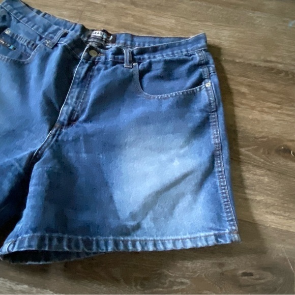 Women's Blue Jean Shorts Tractor Size‎ 16 Medium Wash Denim - Picture 2 of 14